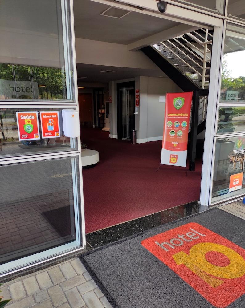 约恩维利10号酒店 外观 照片